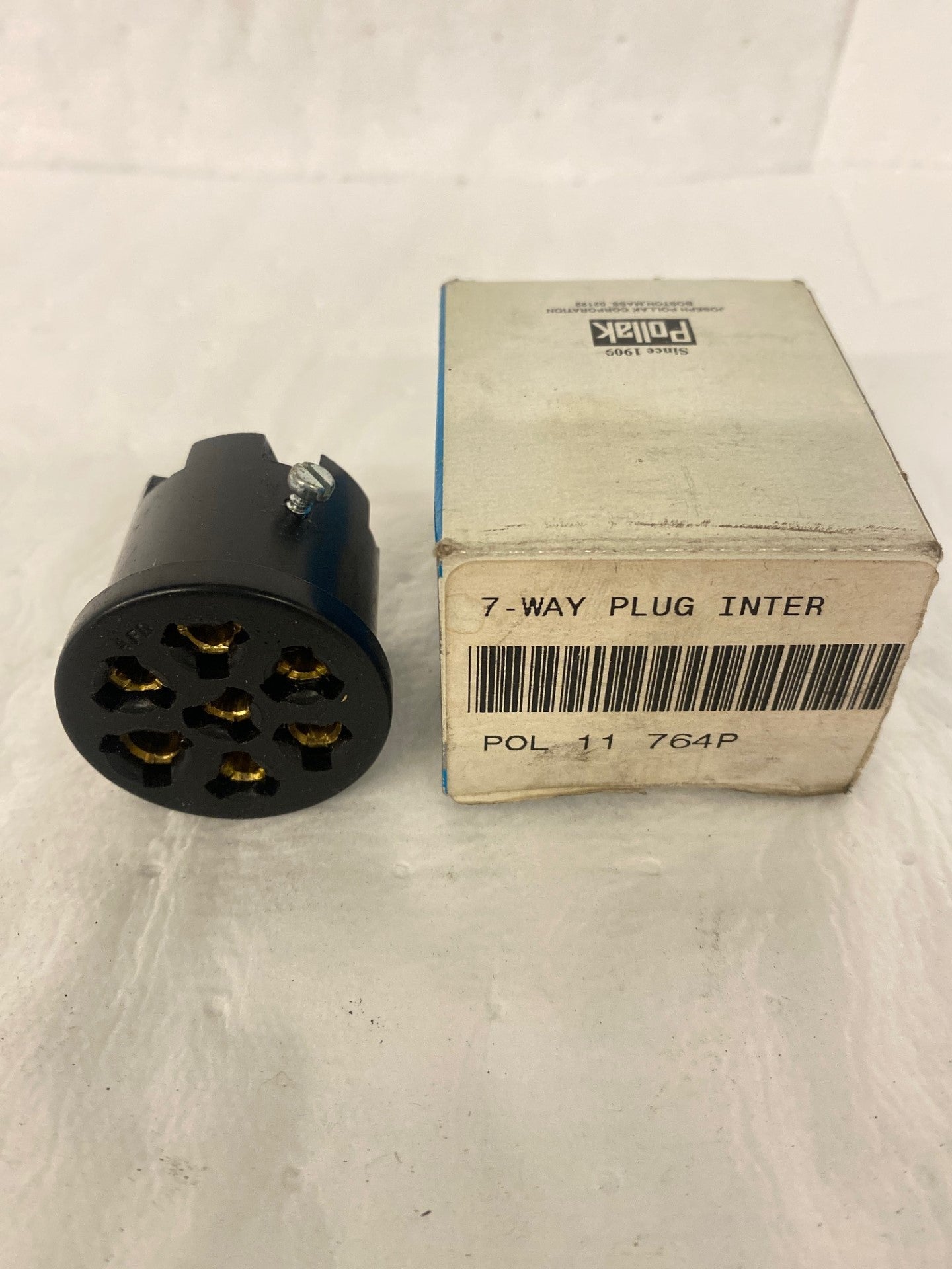 Plug, Seven way, Female Interior (POL 11 764P)