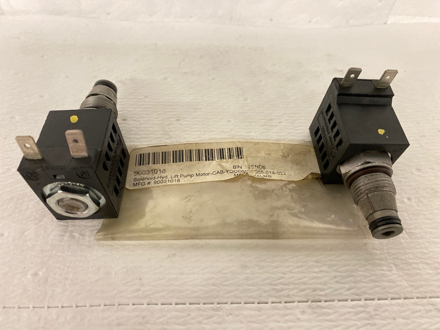 SOLENOILD HYD LIFT PUMP MOTOR-CAB (90031018)