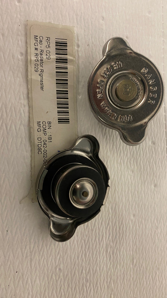 APU Radiator Cap DTSC   (RP5-029)