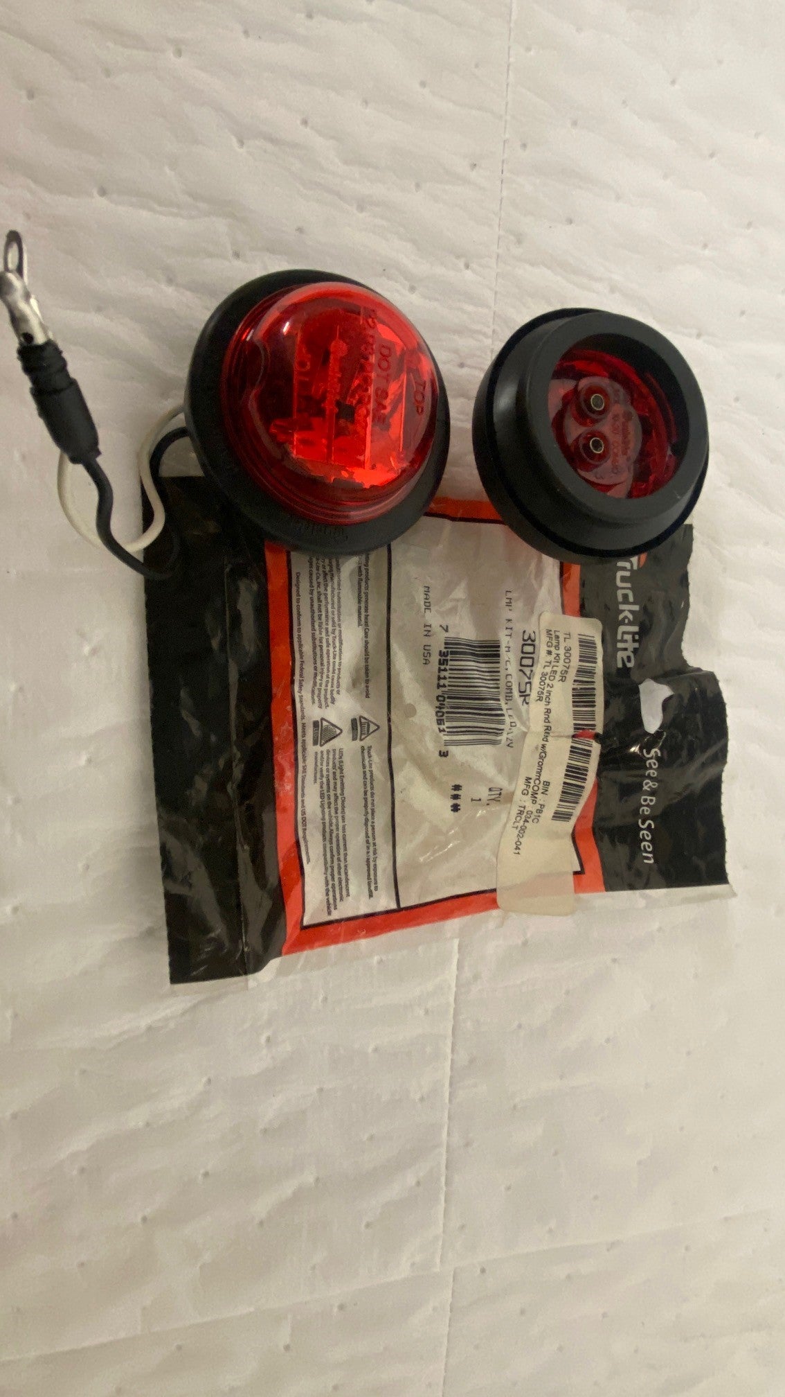 Description : Lamp Kit LED 2 inch Round Red w/Grommet  (TL 30075R)