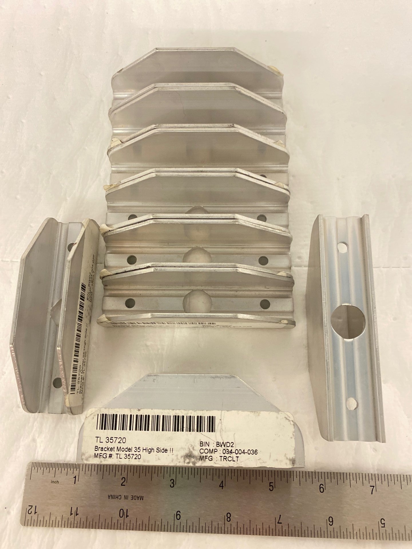 Bracket Model 35 High Side (TL 35720)