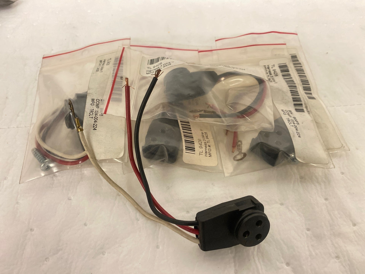 3 WIRE HARNESS  (TL 9428)